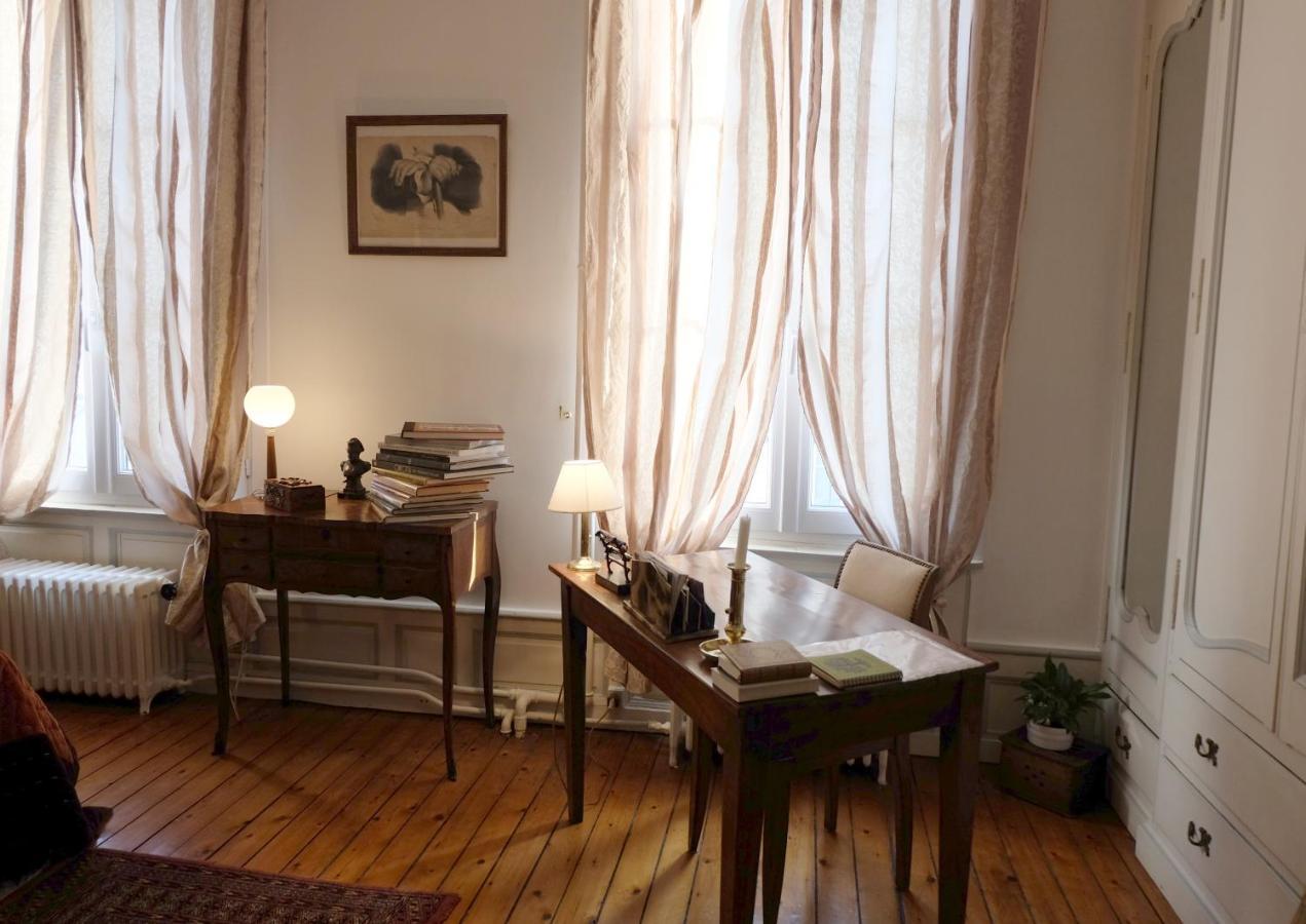 44 Rue Cap Bed & Breakfast Caen Exterior photo